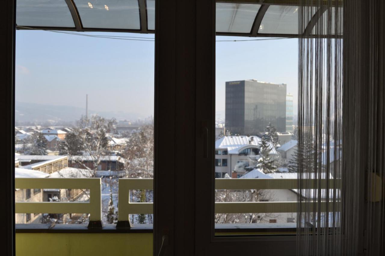 Apartment Crystal Banja Luka Ngoại thất bức ảnh