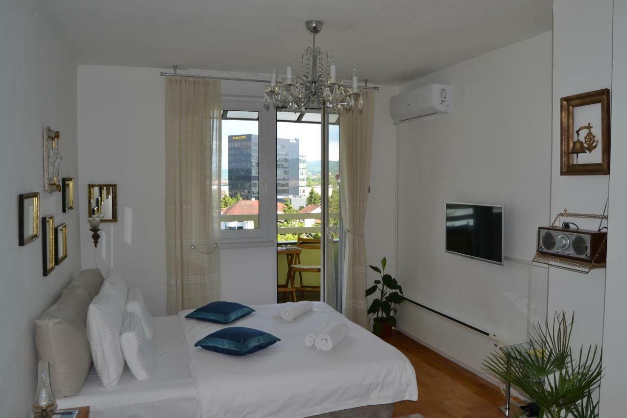 Apartment Crystal Banja Luka Ngoại thất bức ảnh